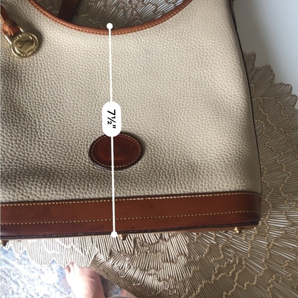 Dooney and Bourke bag - Picture 6 of 12